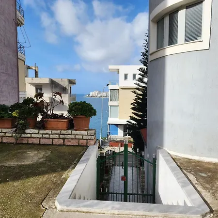 Rrodhaj Appartement *