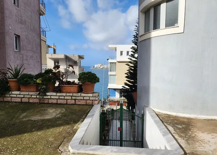 Rrodhaj Appartement *