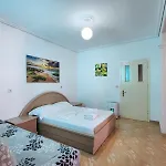 Appartement Rrodhaj *