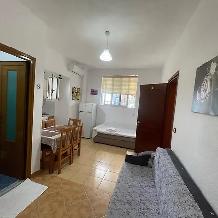Apartament Rrodhaj Saranda