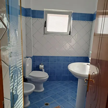 Apartament Rrodhaj *