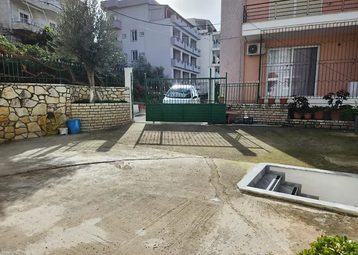 Rrodhaj Saranda